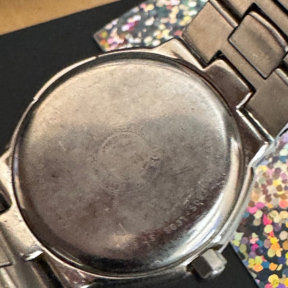 Citizen ladies watch. Stainless steel with Diamonds and mother of perfect face. - Picture 10 of 12